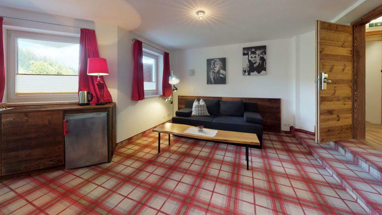 Home Suite Home Fieberbrunn Eksteriør bilde